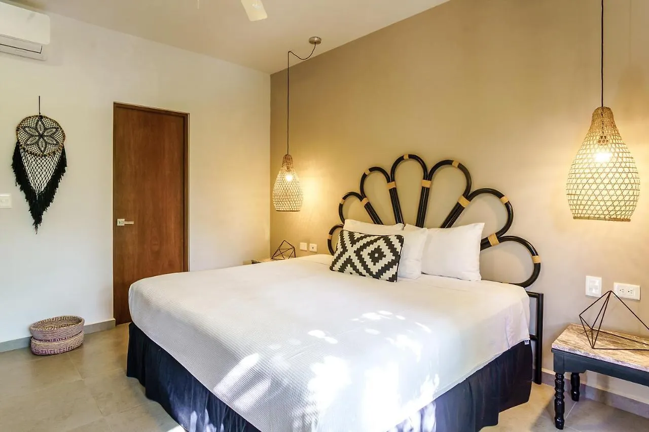 Apartment Condo Complex With An Alluring Pool & Tropical Vibes By Stella Rentals! Tulum