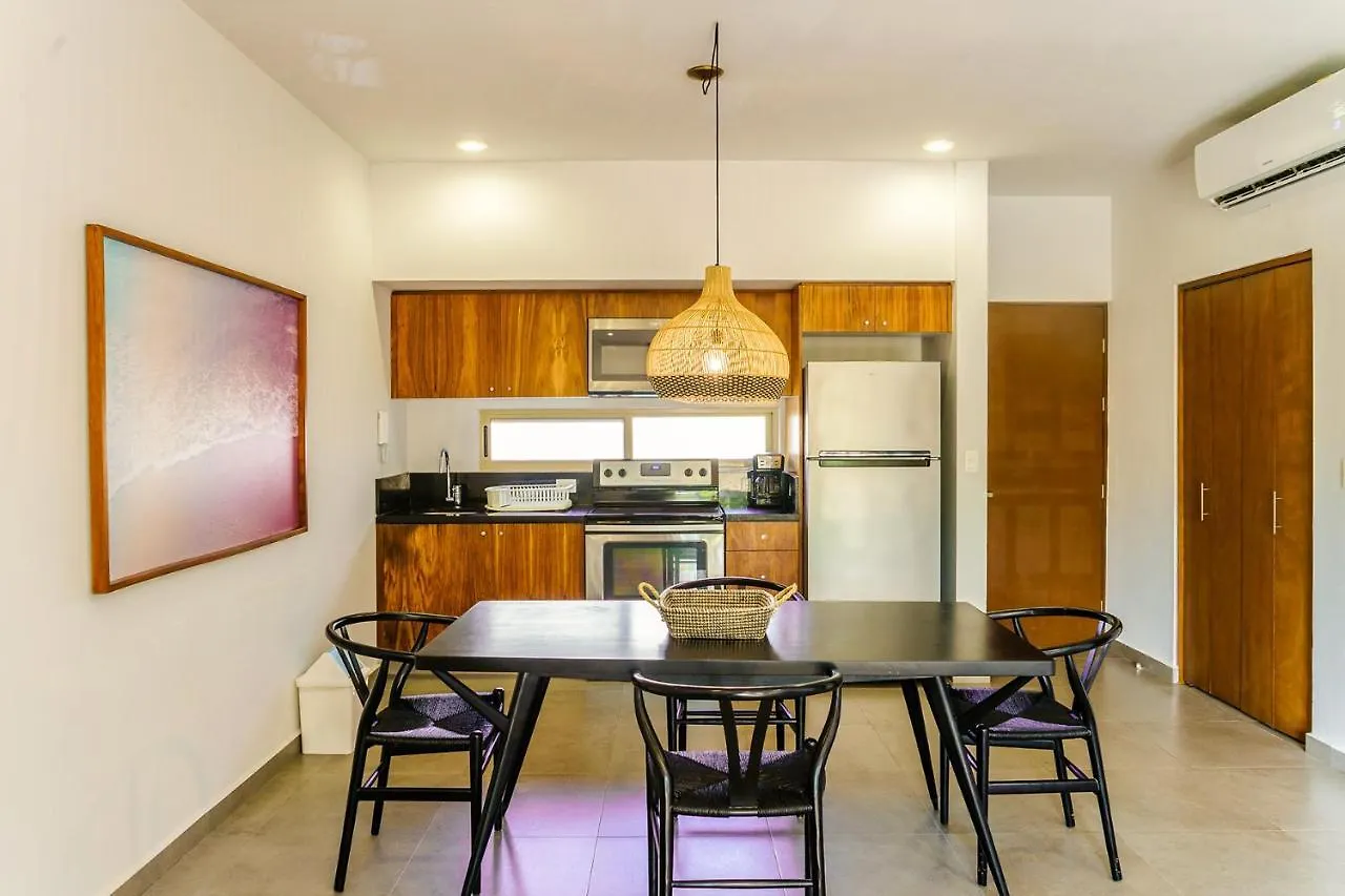 Condo Complex With An Alluring Pool & Tropical Vibes By Stella Rentals! Tulum 0*,  Mexico