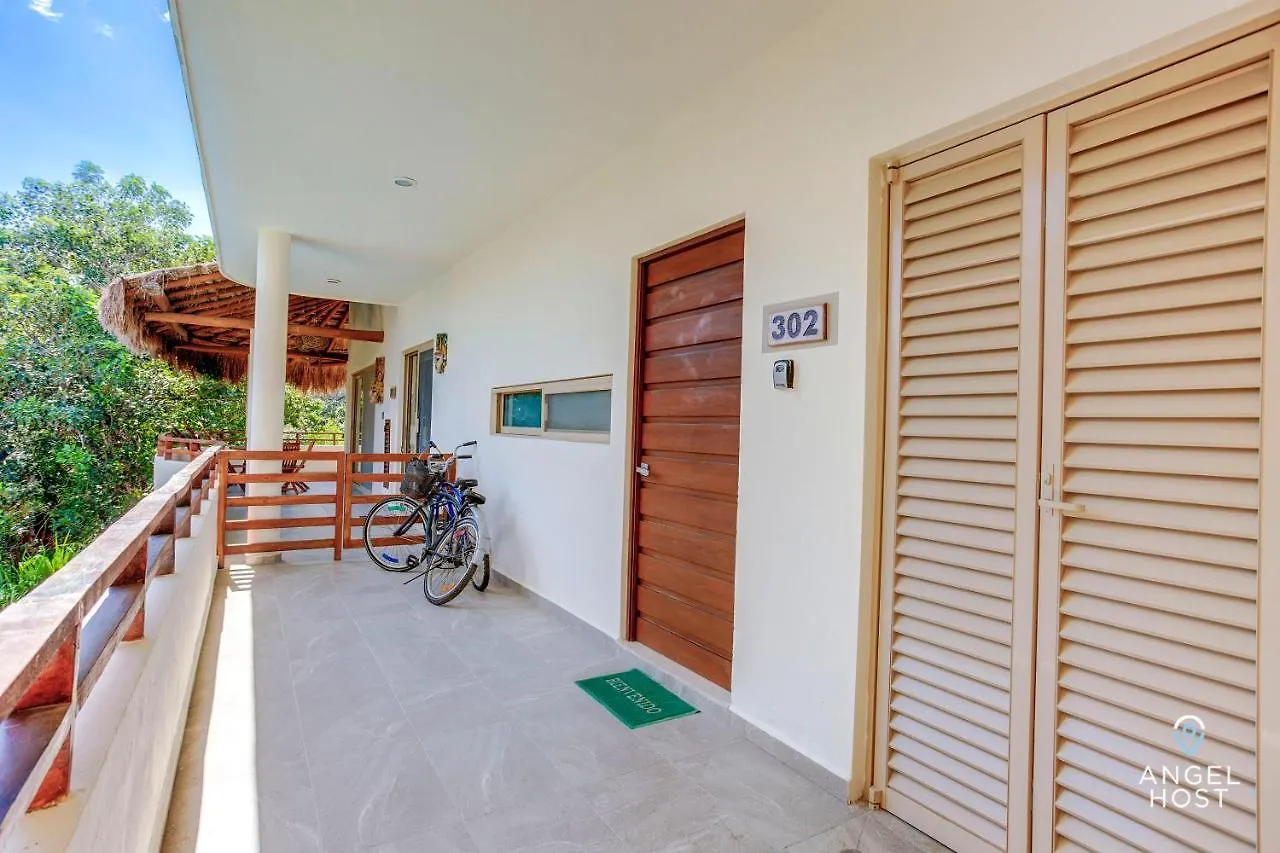 Condo Complex With An Alluring Pool & Tropical Vibes By Stella Rentals! Tulum 0*,